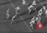 Standbild UCLA versus Air Force football Los Angeles California USA, 1962, aus Sekunde 59 historischem Filmmaterial Videoclip 65675057793