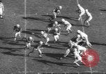 Standbild Football Game United States USA, 1962, aus Sekunde 12 historischem Filmmaterial Videoclip 65675057794