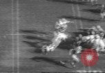 Standbild Football Game United States USA, 1962, aus Sekunde 14 historischem Filmmaterial Videoclip 65675057794