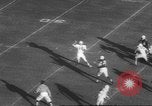 Standbild Football Game United States USA, 1962, aus Sekunde 34 historischem Filmmaterial Videoclip 65675057794