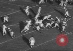 Standbild Football Game United States USA, 1962, aus Sekunde 44 historischem Filmmaterial Videoclip 65675057794