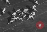 Standbild Football Game United States USA, 1962, aus Sekunde 54 historischem Filmmaterial Videoclip 65675057794