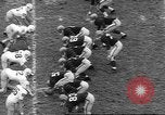 Immagine di Ivy League calcio Princeton New Jersey USA, 1960, secondo 10 filmato di repertorio 65675057802