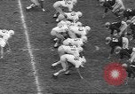Immagine di Ivy League calcio Princeton New Jersey USA, 1960, secondo 27 filmato di repertorio 65675057802