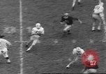 Immagine di Ivy League calcio Princeton New Jersey USA, 1960, secondo 29 filmato di repertorio 65675057802
