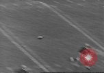 Immagine di Ivy League calcio Princeton New Jersey USA, 1960, secondo 31 filmato di repertorio 65675057802