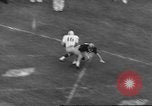 Immagine di Ivy League calcio Princeton New Jersey USA, 1960, secondo 44 filmato di repertorio 65675057802