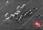 Immagine di Ivy League calcio Princeton New Jersey USA, 1960, secondo 50 filmato di repertorio 65675057802