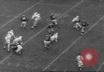 Immagine di Ivy League calcio Princeton New Jersey USA, 1960, secondo 53 filmato di repertorio 65675057802
