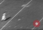 Immagine di Partita di calcio Dallas Texas USA, 1960, secondo 22 filmato di repertorio 65675057804