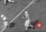 Immagine di Partita di calcio Dallas Texas USA, 1960, secondo 28 filmato di repertorio 65675057804