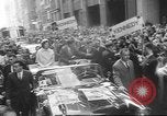 Immagine di John F Kennedy Hyannis Port Massachusetts USA, 1960, secondo 11 filmato di repertorio 65675057805