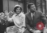 Immagine di John F Kennedy Hyannis Port Massachusetts USA, 1960, secondo 18 filmato di repertorio 65675057805