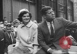Immagine di John F Kennedy Hyannis Port Massachusetts USA, 1960, secondo 19 filmato di repertorio 65675057805