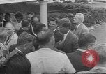Immagine di John F Kennedy Hyannis Port Massachusetts USA, 1960, secondo 34 filmato di repertorio 65675057805