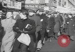 Standbild Abraham Lincoln Brigade begrüßte zu Hause New York City USA, 1938, aus Sekunde 21 historischem Filmmaterial Videoclip 65675057809