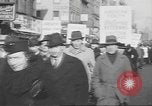Standbild Abraham Lincoln Brigade begrüßte zu Hause New York City USA, 1938, aus Sekunde 26 historischem Filmmaterial Videoclip 65675057809