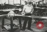 Immagine di Standard di Hamilton Hartford Connecticut USA, 1940, secondo 45 filmato di repertorio 65675057836