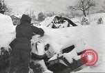 Image zone couverte de neige Italie, 1944, de la seconde 33 séquences d'archives historiques vidéo 65675057850