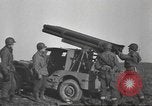 Standbild test Raketenwerfer Elsass Frankreich, 1944, aus Sekunde 28 historischem Filmmaterial Videoclip 65675057851