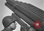 Standbild test Raketenwerfer Elsass Frankreich, 1944, aus Sekunde 61 historischem Filmmaterial Videoclip 65675057851