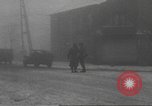Standbild Schlacht in den Ardennen in Belgien während Zweiten Weltkrieg Belgien, 1945, aus Sekunde 14 historischem Filmmaterial Videoclip 65675057852