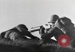 Standbild 8th Infantry Division Wurdinghausen Deutschland, 1945, aus Sekunde 11 historischem Filmmaterial Videoclip 65675057854