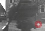 Standbild 8th Infantry Division Wurdinghausen Deutschland, 1945, aus Sekunde 19 historischem Filmmaterial Videoclip 65675057854