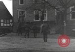 Standbild 8th Infantry Division Wurdinghausen Deutschland, 1945, aus Sekunde 30 historischem Filmmaterial Videoclip 65675057854