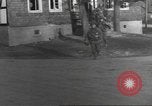 Standbild 8th Infantry Division Wurdinghausen Deutschland, 1945, aus Sekunde 35 historischem Filmmaterial Videoclip 65675057854