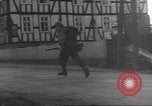 Standbild 8th Infantry Division Wurdinghausen Deutschland, 1945, aus Sekunde 44 historischem Filmmaterial Videoclip 65675057854