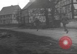 Standbild 8th Infantry Division Wurdinghausen Deutschland, 1945, aus Sekunde 47 historischem Filmmaterial Videoclip 65675057854