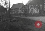 Standbild 8th Infantry Division Wurdinghausen Deutschland, 1945, aus Sekunde 54 historischem Filmmaterial Videoclip 65675057854