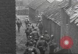 Standbild 35th Infantry Division Herne Deutschland, 1945, aus Sekunde 7 historischem Filmmaterial Videoclip 65675057856