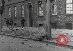 Standbild 35th Infantry Division Herne Deutschland, 1945, aus Sekunde 20 historischem Filmmaterial Videoclip 65675057856
