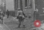 Standbild 35th Infantry Division Herne Deutschland, 1945, aus Sekunde 24 historischem Filmmaterial Videoclip 65675057856