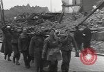 Standbild 35th Infantry Division Herne Deutschland, 1945, aus Sekunde 11 historischem Filmmaterial Videoclip 65675057857