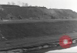 Standbild 35th Infantry Division Herne Deutschland, 1945, aus Sekunde 24 historischem Filmmaterial Videoclip 65675057857