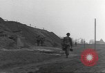 Standbild 35th Infantry Division Herne Deutschland, 1945, aus Sekunde 42 historischem Filmmaterial Videoclip 65675057857