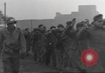 Standbild 35th Infantry Division Herne Deutschland, 1945, aus Sekunde 19 historischem Filmmaterial Videoclip 65675057858