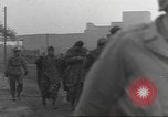 Standbild 35th Infantry Division Herne Deutschland, 1945, aus Sekunde 22 historischem Filmmaterial Videoclip 65675057858