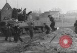 Standbild 35th Infantry Division Herne Deutschland, 1945, aus Sekunde 11 historischem Filmmaterial Videoclip 65675057859