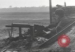 Standbild 35th Infantry Division Herne Deutschland, 1945, aus Sekunde 16 historischem Filmmaterial Videoclip 65675057859