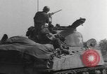 Standbild 35th Infantry Division Herne Deutschland, 1945, aus Sekunde 27 historischem Filmmaterial Videoclip 65675057859