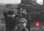 Standbild 35th Infantry Division Herne Deutschland, 1945, aus Sekunde 47 historischem Filmmaterial Videoclip 65675057859