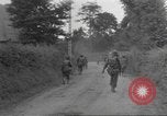 Standbild 35th Infantry Division Pont Bellenger Frankreich, 1944, aus Sekunde 16 historischem Filmmaterial Videoclip 65675057862