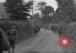 Standbild 35th Infantry Division Pont Bellenger Frankreich, 1944, aus Sekunde 20 historischem Filmmaterial Videoclip 65675057862