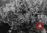 Standbild Bombe beschädigt Merkwiller Frankreich, 1945, aus Sekunde 39 historischem Filmmaterial Videoclip 65675057870