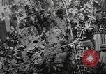 Standbild Bombe beschädigt Merkwiller Frankreich, 1945, aus Sekunde 44 historischem Filmmaterial Videoclip 65675057870