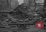 Standbild Bombe beschädigt Merkwiller Frankreich, 1945, aus Sekunde 48 historischem Filmmaterial Videoclip 65675057870